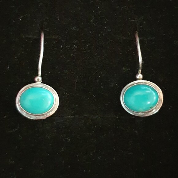 Dainty Vintage 925 Sterling Silver Natural Turquoise Hook Earrings - Picture 6 of 9
